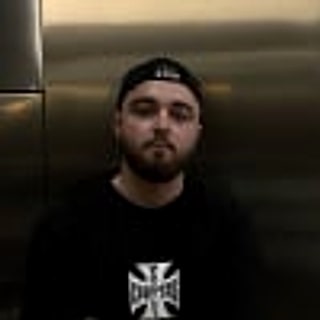 Ο Eddy, barber στο 808 EIGHT OH EIGHT